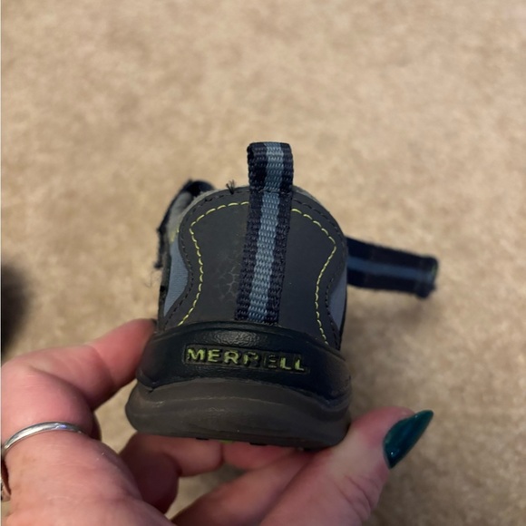 Kids' Gray and Navy MERRELL Shoes - Picture 5 of 8